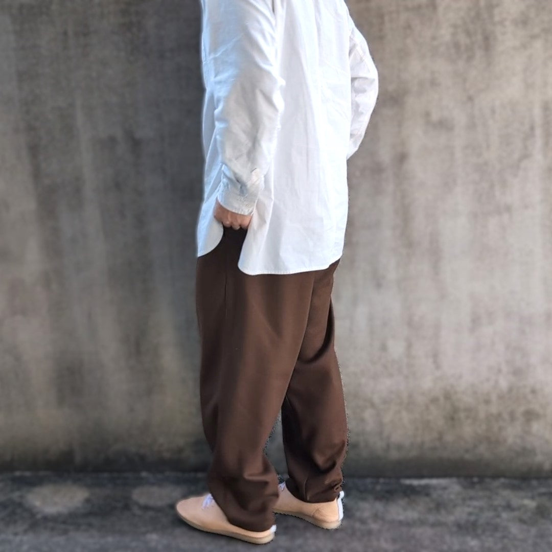 <OSOCU>尾州ウール バルーンパンツ ニット(編み)生地 ブラウン