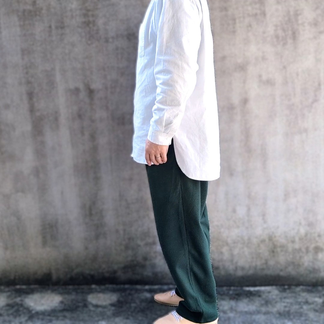 <OSOCU>尾州ウール バルーンパンツ ニット(編み)生地 モスグリーン