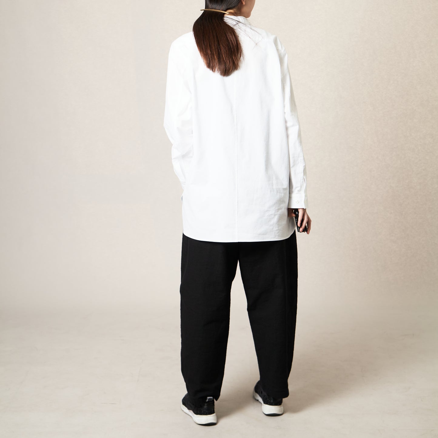 <OSOCU×G.E.M> 知多木綿 26貫 バルーンパンツ 名古屋黒紋付染