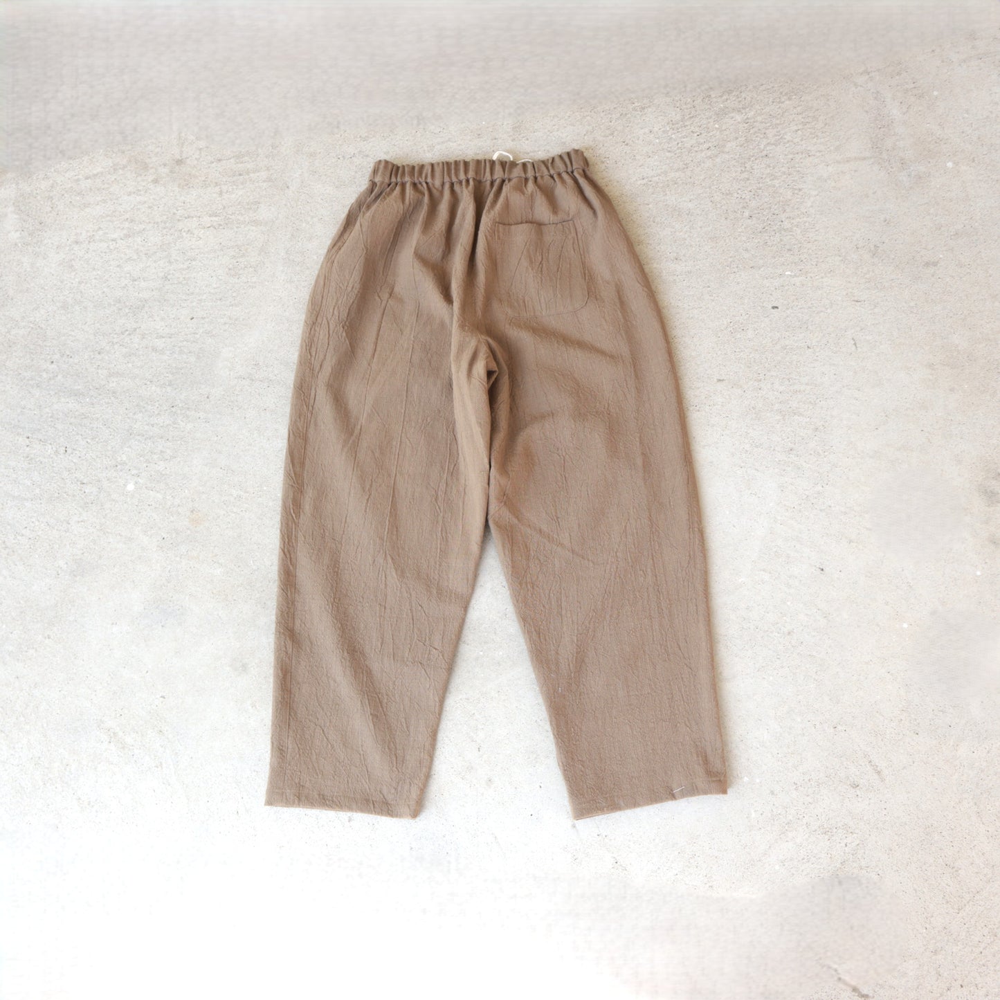 ＜限定生産＞備後節織 柿渋染め バルーンパンツ