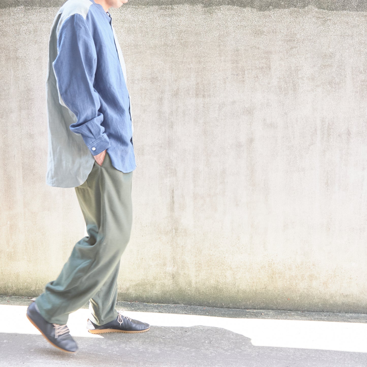 <OSOCU> 「りきゅうネズミとネイビーブルー」 遠州織物 バンドカラーシャツ