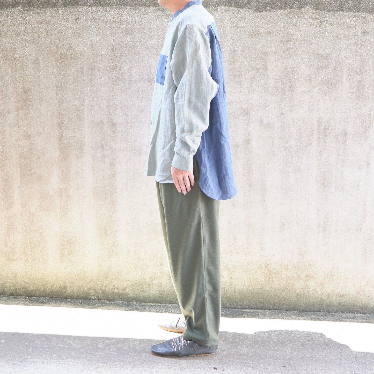 <OSOCU> 「りきゅうネズミとネイビーブルー」 遠州織物 バンドカラーシャツ