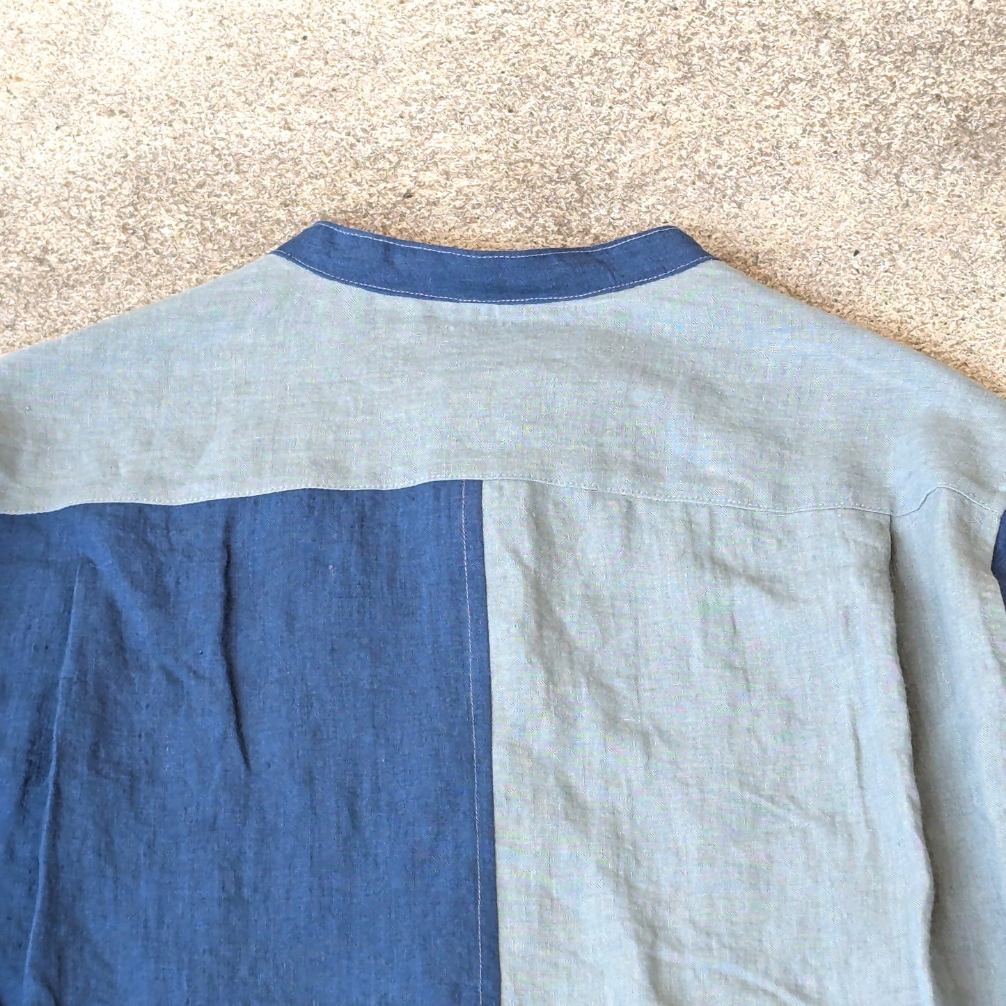 <OSOCU> 「りきゅうネズミとネイビーブルー」 遠州織物 バンドカラーシャツ