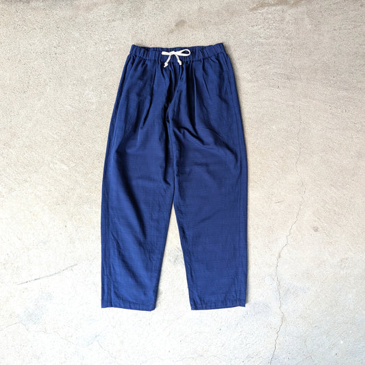 <OSOCU>  知多木綿 シャンタン生地 バルーンパンツ 鉄紺