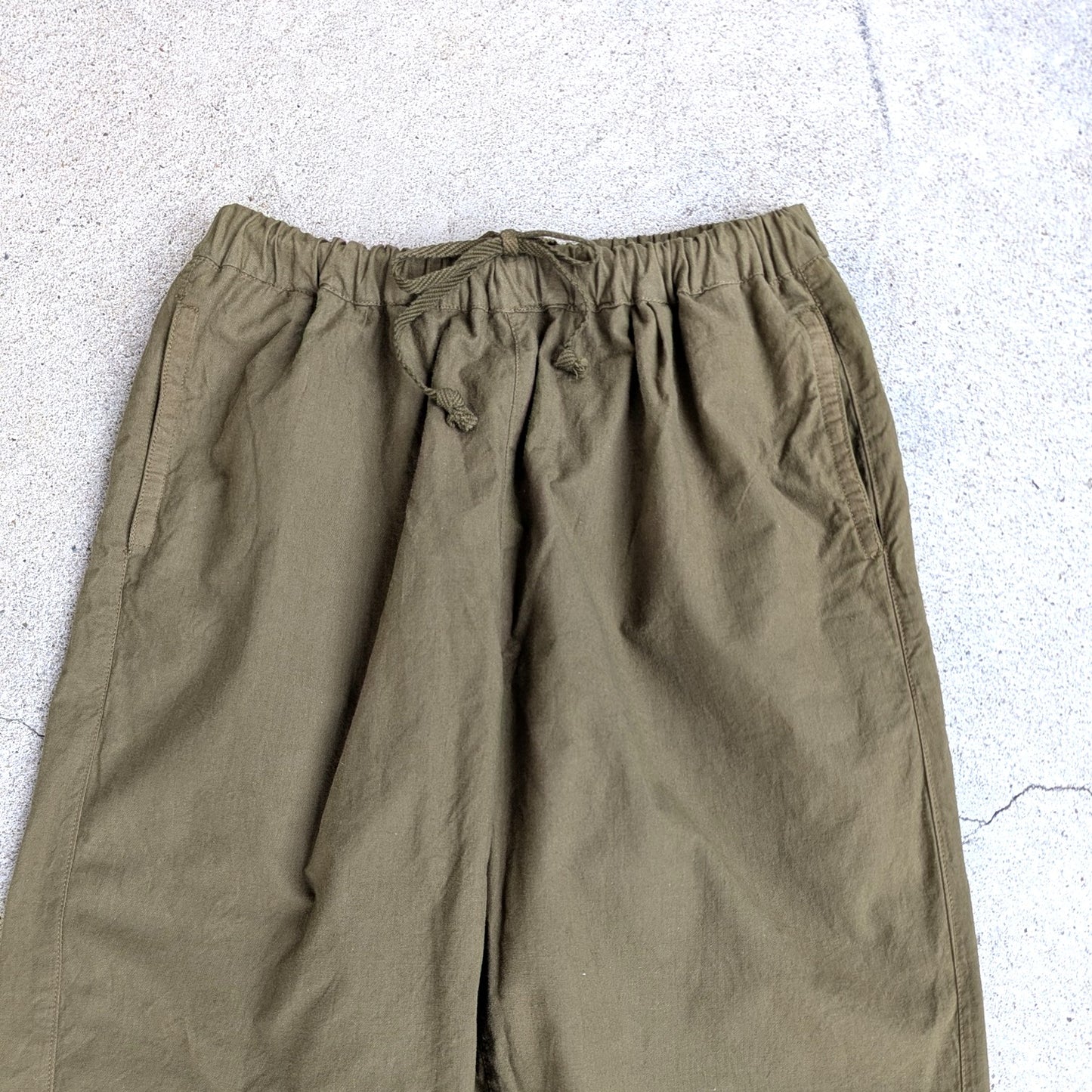 <訳あり> 天竺木綿 バルーンパンツ イレギュラーサイズ 路考茶 股下短め