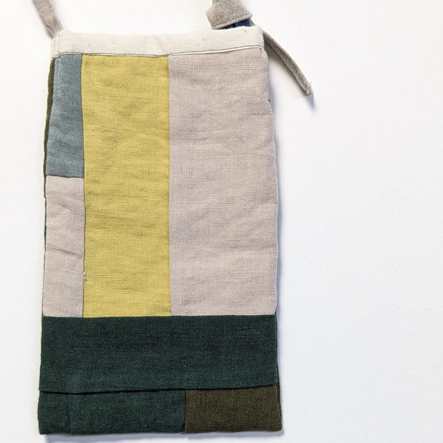 ＜OSOCU＞遠州織物 ヨーロッパリネン100% パッチワーク スマホショルダーバッグ 斜めがけNO.1