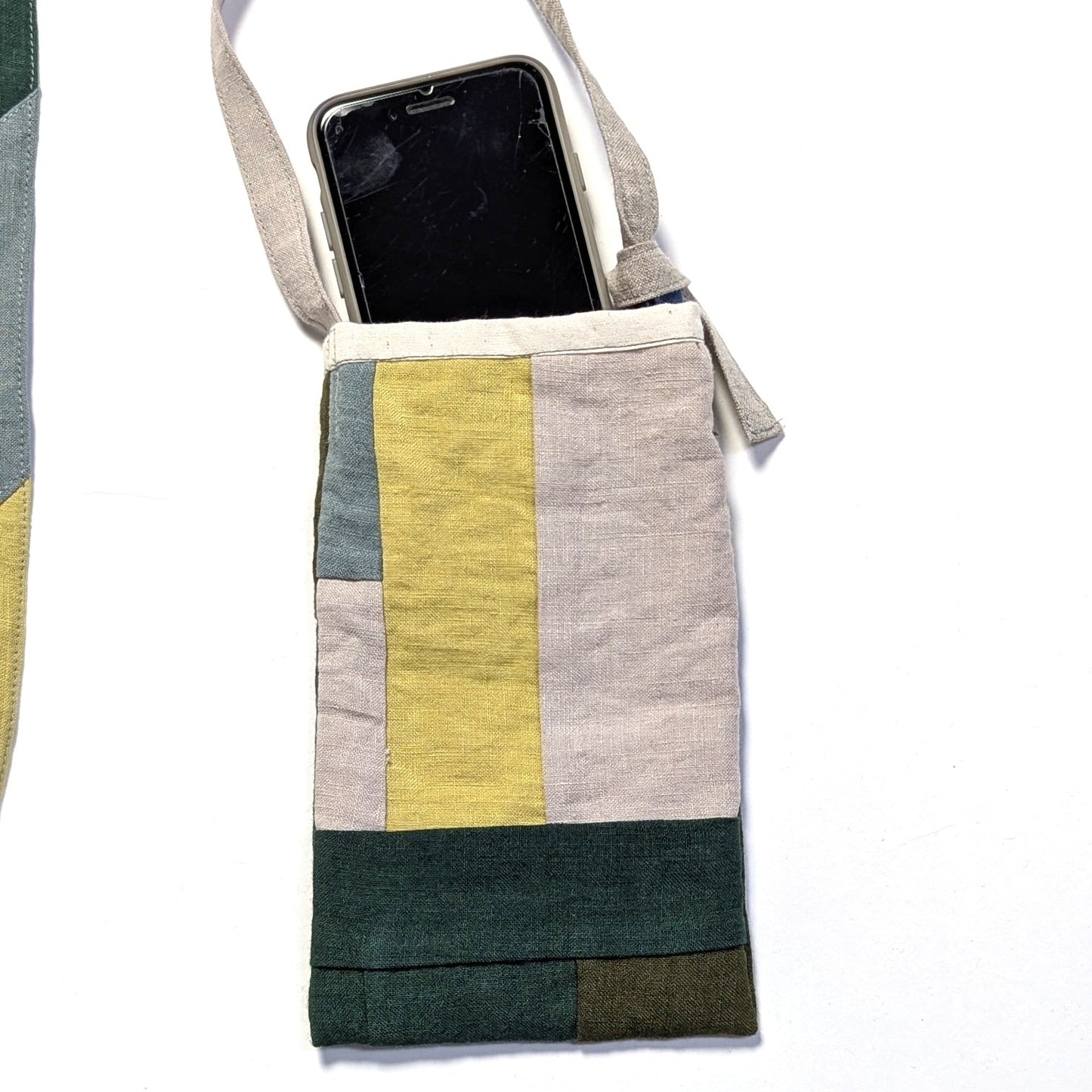 ＜OSOCU＞遠州織物 ヨーロッパリネン100% パッチワーク スマホショルダーバッグ 斜めがけNO.1
