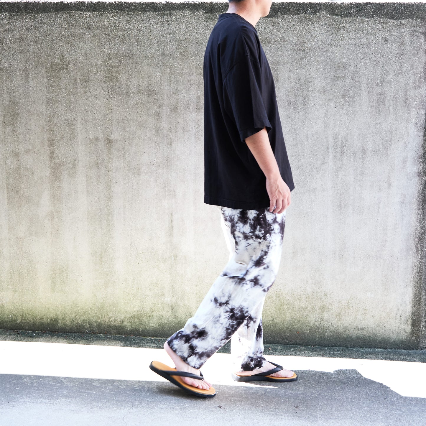 ＜OSOCU＞知多木綿 黒むら染め バルーンパンツ 名古屋黒紋付染