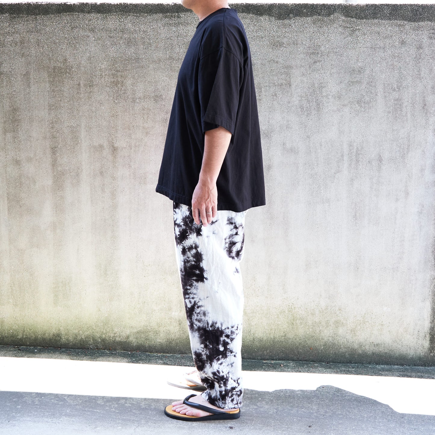 ＜OSOCU＞知多木綿 黒むら染め バルーンパンツ 名古屋黒紋付染