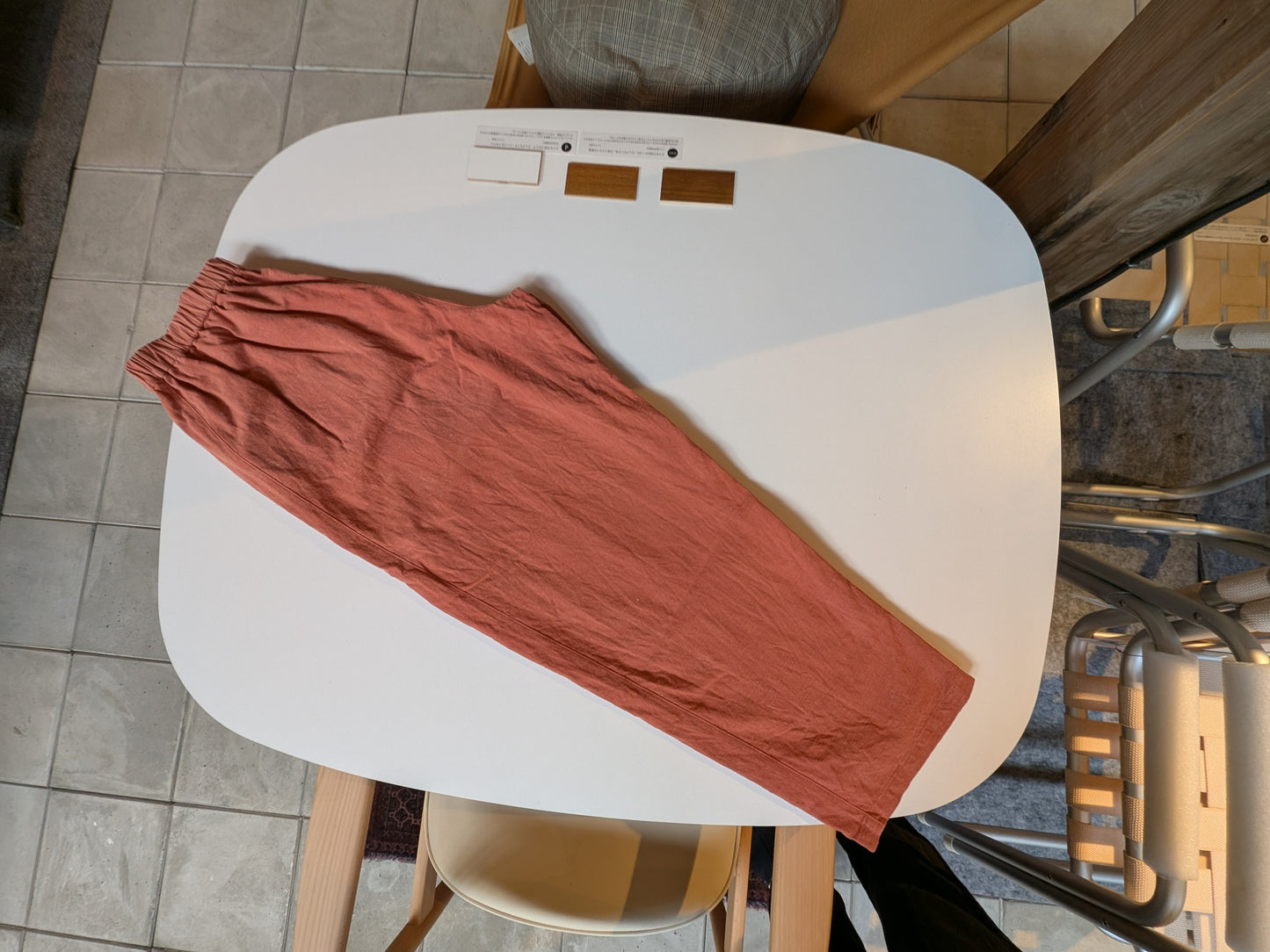 <OSOCU> ローカル顔料染色 朱泥土染め 知多木綿 バルーンパンツ