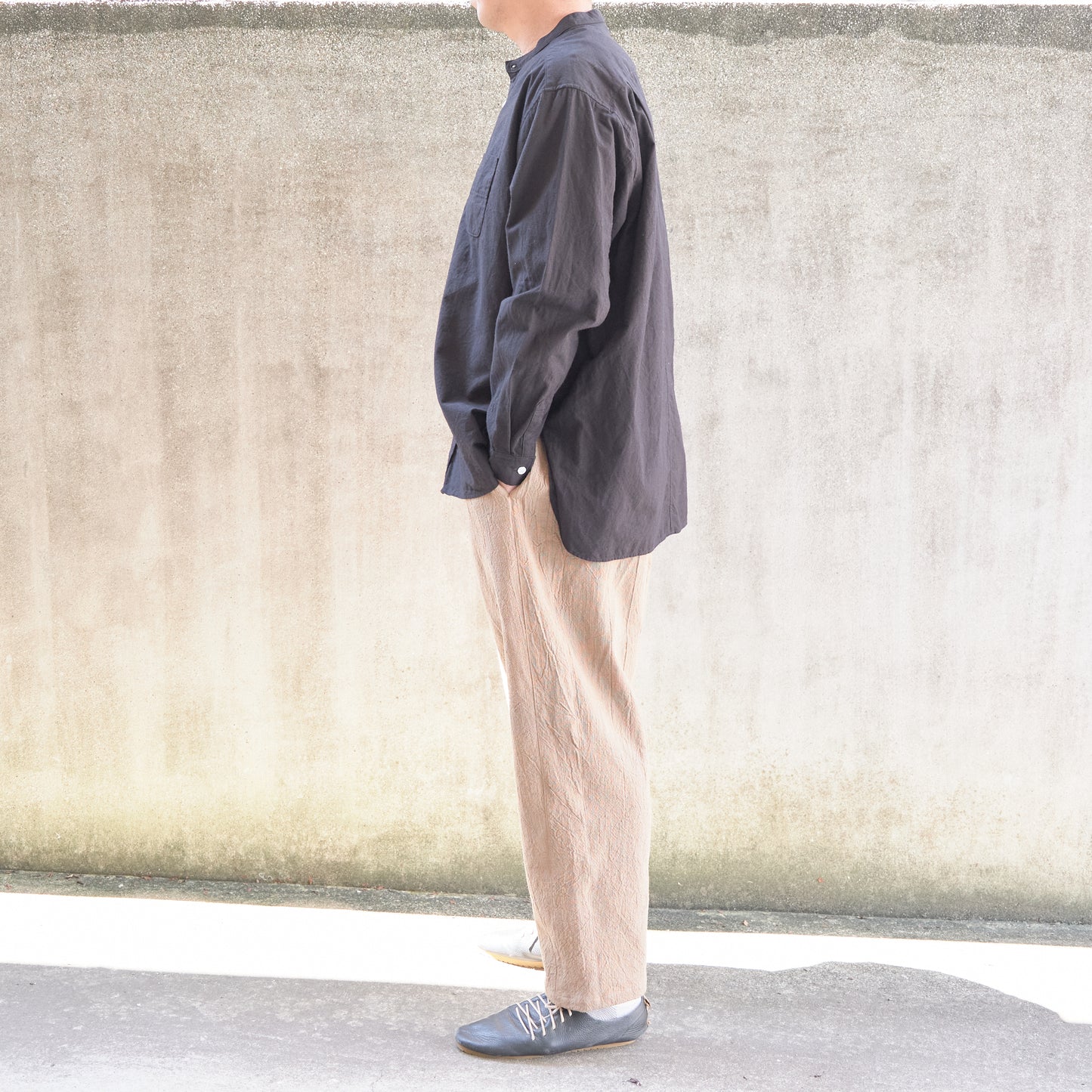 ＜限定生産＞備後節織 柿渋染め バルーンパンツ