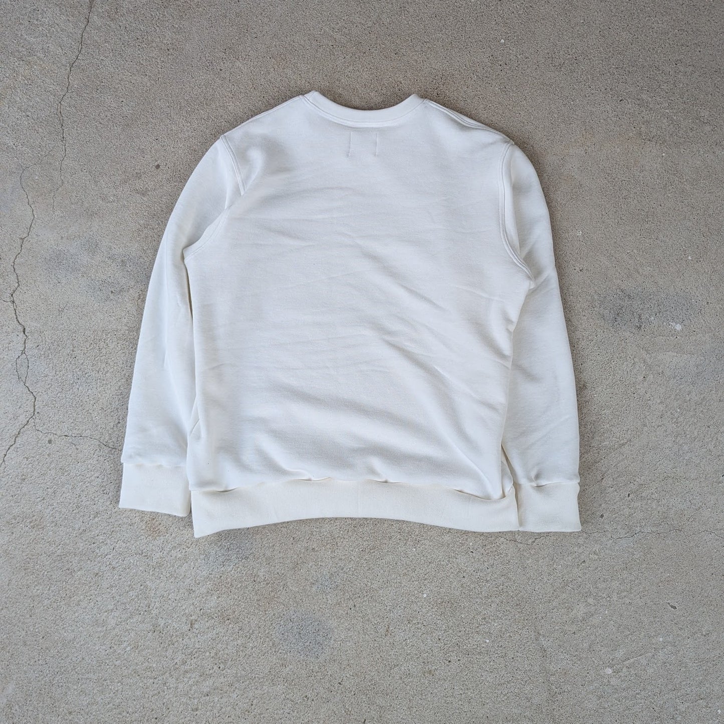 <OSOCU> 国産吊り編み生地のクルーネックスウェット　